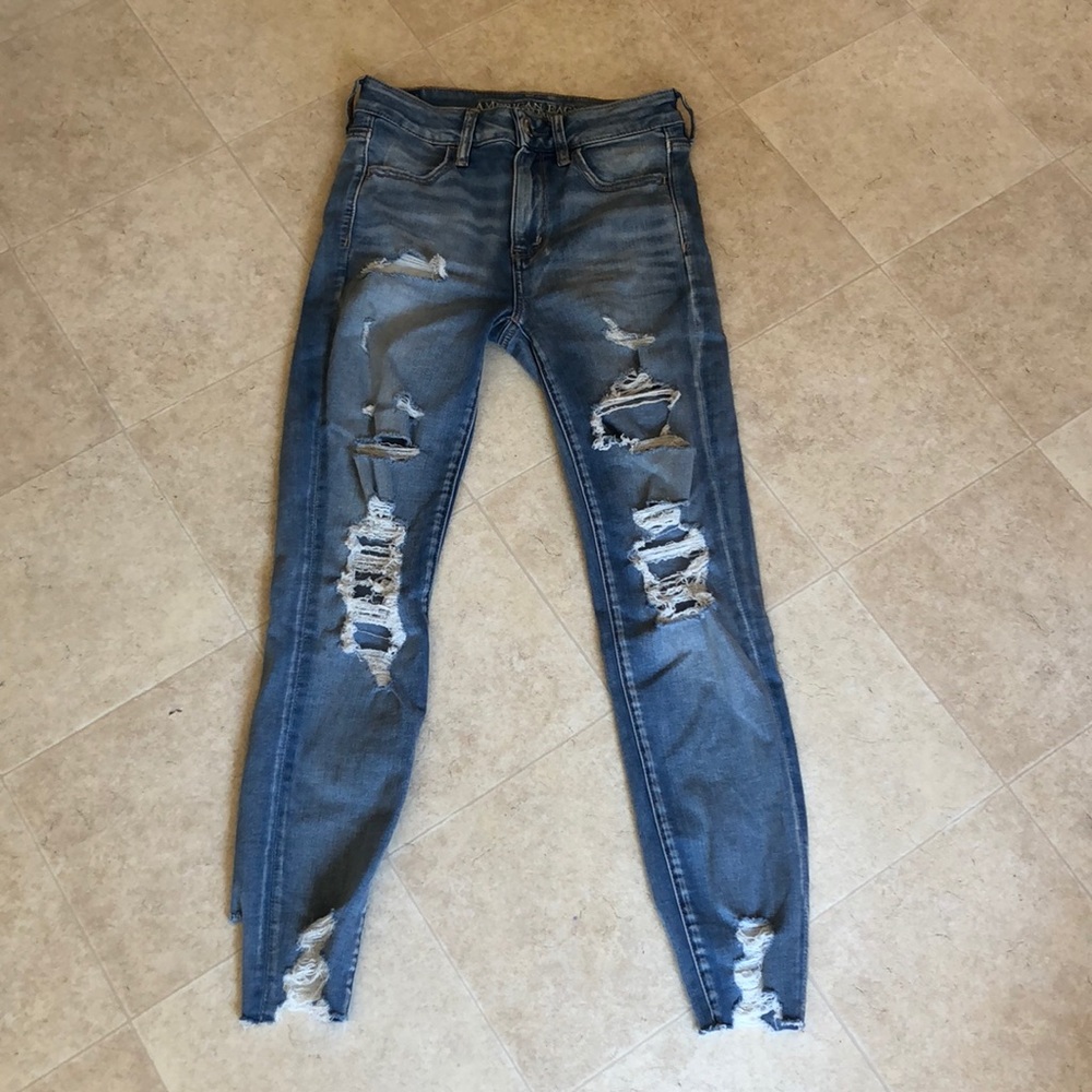 skinny jeans with rips